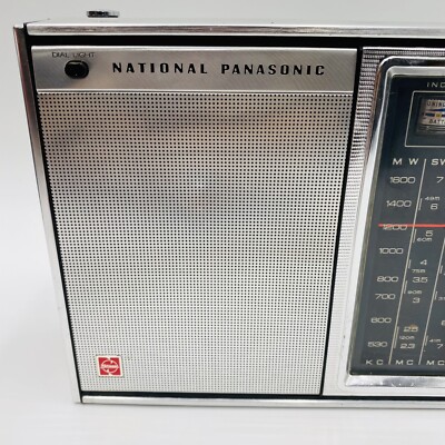 National Panasonic R-357 Shortwave Radio Vintage Collectable
