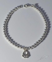 Silbernes Kugelarmband, Mit AnhäNger Silhouette Eines Durchbrochenen FußAbdrucks