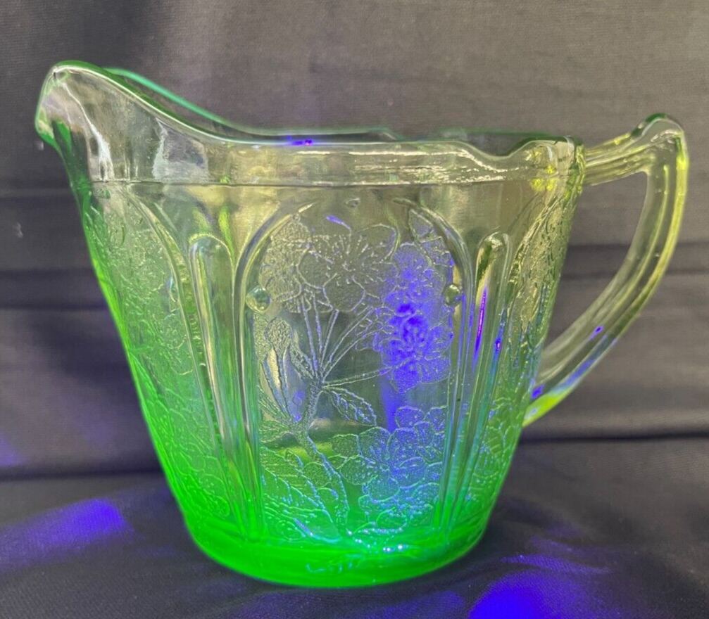 Vintage Jeanette Glass Cherry Blossom Green Uranium Vaseline