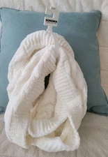 Sonoma Life Style Super Soft Infinity Scarf 