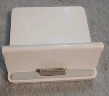 Apple A1381 iPhone iPod Dock Charging Station with Line Out 30-Pin Connector