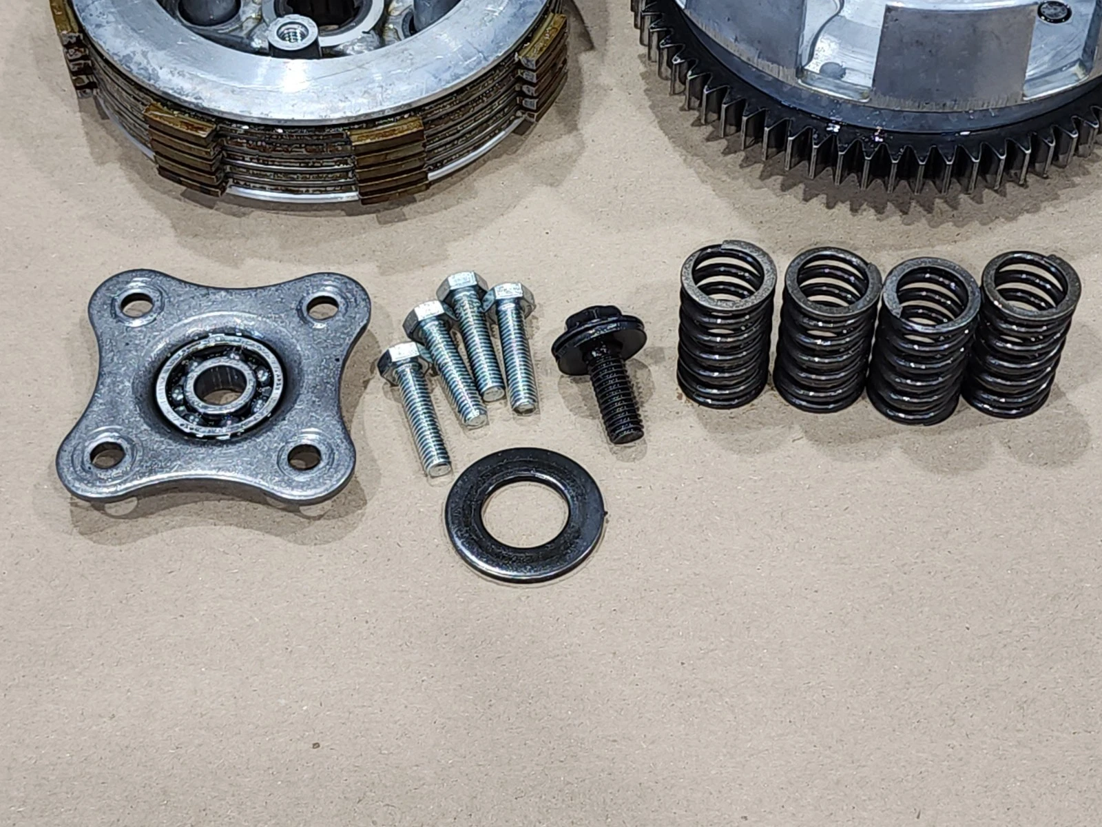 1984 Honda CR80R CR80 Clutch Assembly Basket Hub Plate Fibers Springs