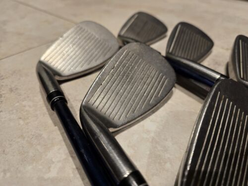 Yonex V-Mass 270 Iron Set / 5-PW / Regular Flex Yonex UltimumTi Shafts - Picture 13 of 17