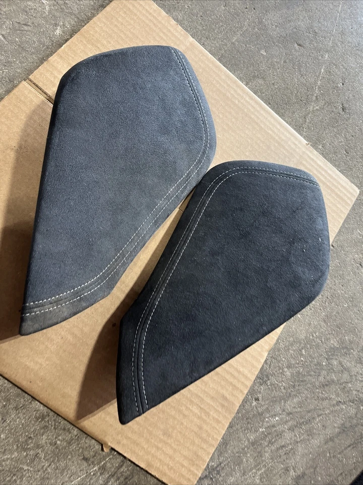 Nissan 370Z 2009-2017 consola lateral panel de moldura izquierdo derecho 969931EA0A 969921EA0A Foto 3 de 4