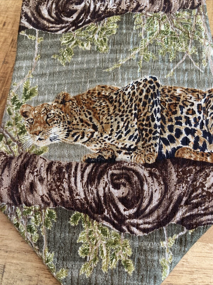 Corbata de seda de leopardo 55 de colección 1998 especies en peligro de extinción "Beware the Intruder" Foto 2 de 4