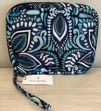 Vera Bradley Lighten Up Wipes Pouch Blue Island Medallion