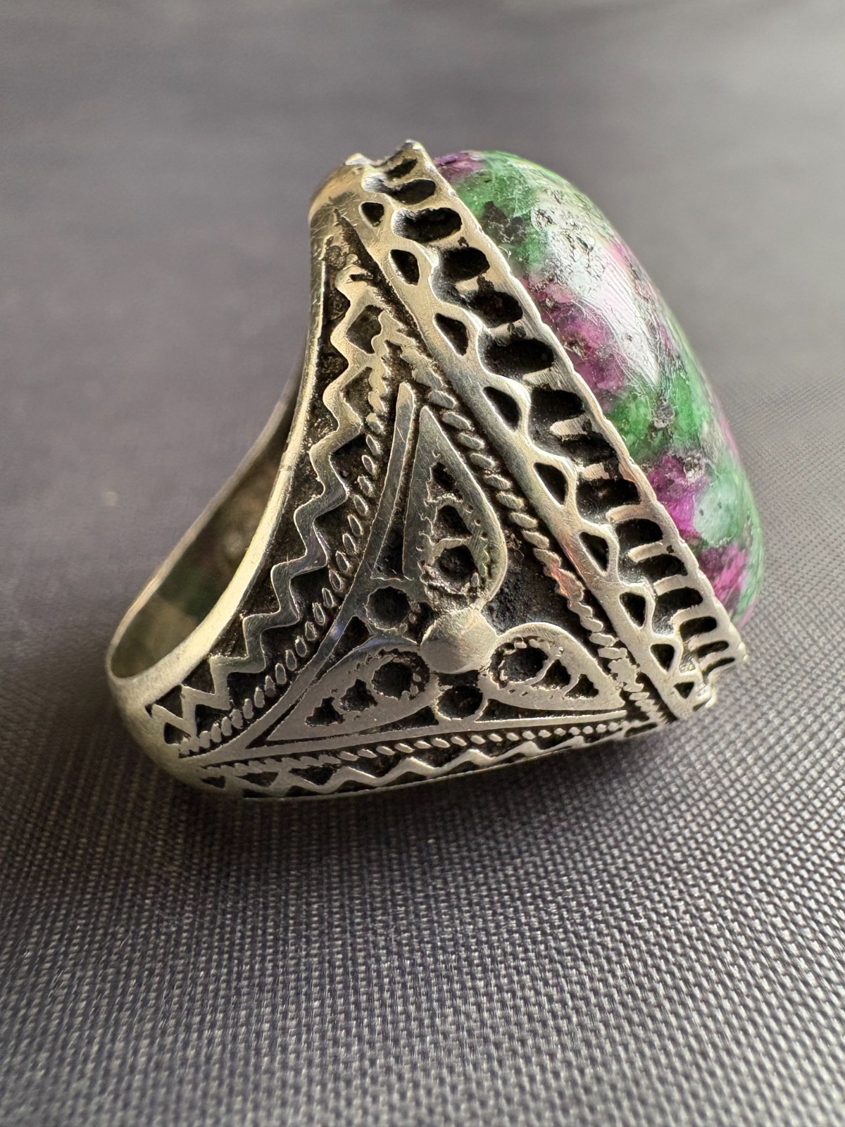 Sterling Silver Ring Large Cabochon Ruby Zoisite … - image 3