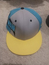 batman new era hat Size 7 3/8 DC Comics Super Hero Fitted Cap Bue Black Yellow