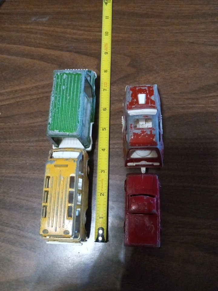 Lote De 4 Coches Tootsietoy De Colección Años 70 Metal Estado Decente EE. UU. Muy Raro Difícil de Encontrar Foto 2 de 4