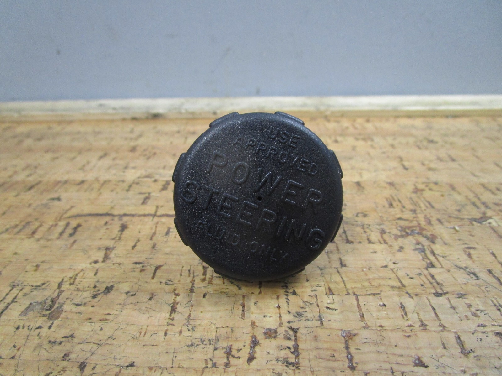 Genuine Volvo 240 940 960 Power Steering Reservoir Cap Cover  