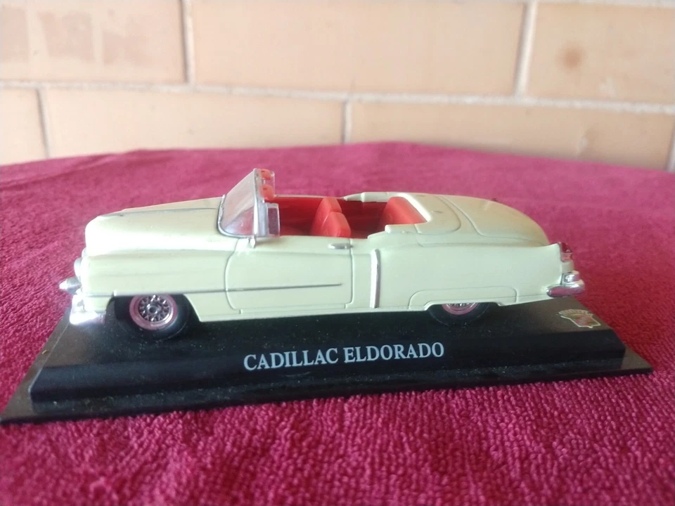 DIE CAST 1:43 Modellino " CADILLAC ELDORADO " DEL PRADO SCALA 1/43 Con Supporto - Immagine 2 di 4
