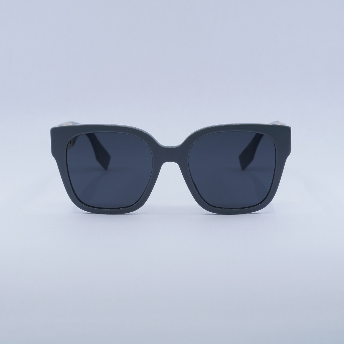 Fendi FE40063I 20A Transparent Grey/Grey 54-20-145 Sunglasses New