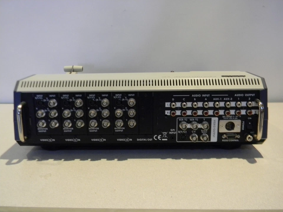 DataVideo SE-800 Video Switcher, 4 Input Video and 4 Output - Image 3 of 3