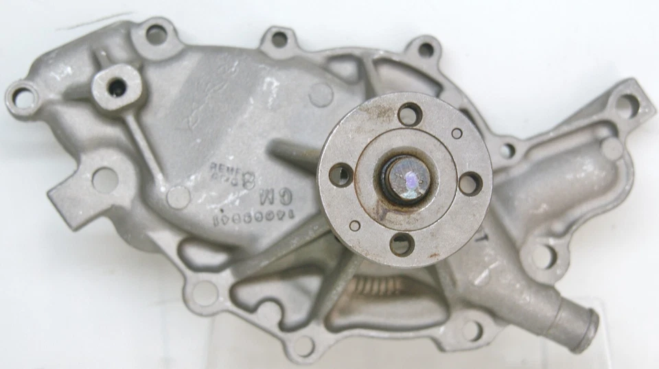 Bomba de agua 58-326 Carquest Reman-Chevrolet/GMC/Isuzu 6991 Foto 3 de 4