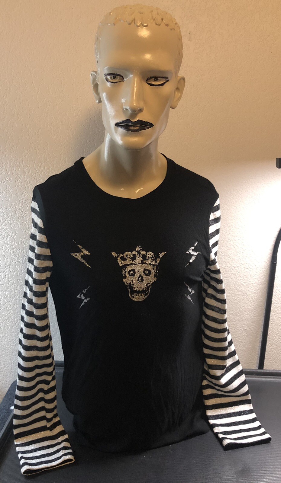 Lip Service LS  Shirt Glitter Skull Bolts & Stripes Size L Vintage NWOT Gothic