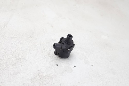 Volkswagen Golf VII 2014 Zusatzwasserpumpe 5G0965567 Diesel 77kW RIM40503