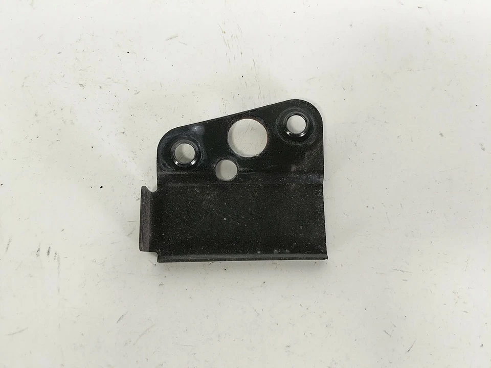 05-08 Soporte de montaje de asiento Kawasaki ZZR 600 Foto 3 de 4