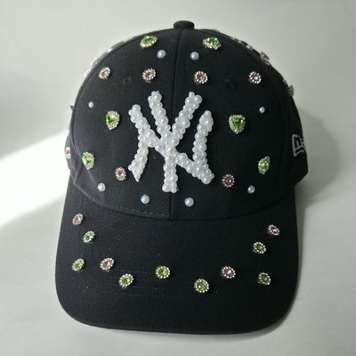 New York Yankees Custom Rhinestone Pearls Baseball  display picture 3