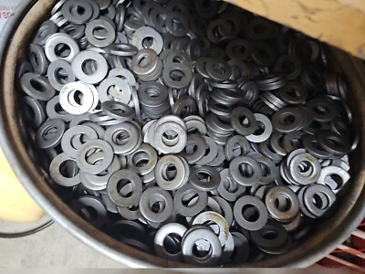 #ad 100 THICK FLAT STEEL WASHERS HEAVY DUTY 1 5 16 WIDE 9 16 CENTER HOLE 3 16 THICK $65.00