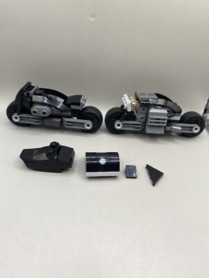 LEGO Batman & Selina Kyle Motorcycle Pursuit SUPER HEROES 76179 Incomplete READ