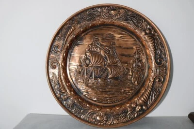 Assiette décorative en cuivre diamètre 36 cm - Photo 1/4