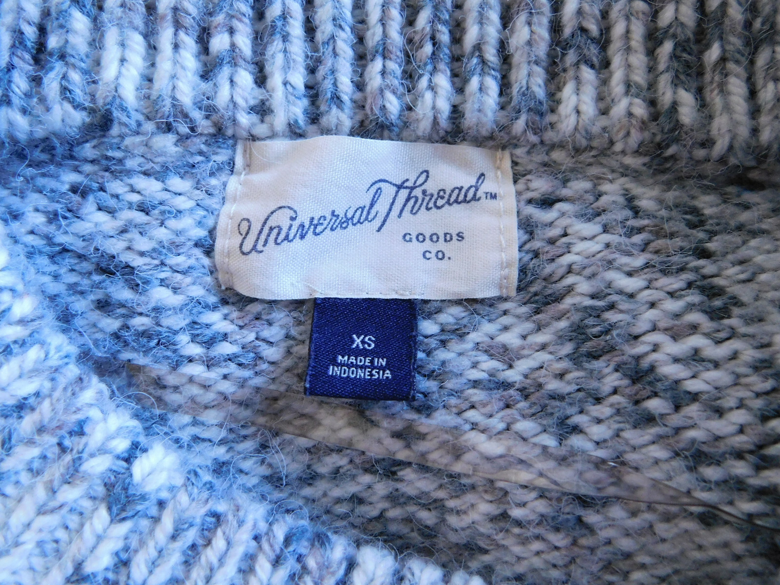 Universal Thread Heather Gray Taupe Pullover Swea… - image 5