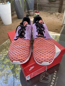 nike flyknit random