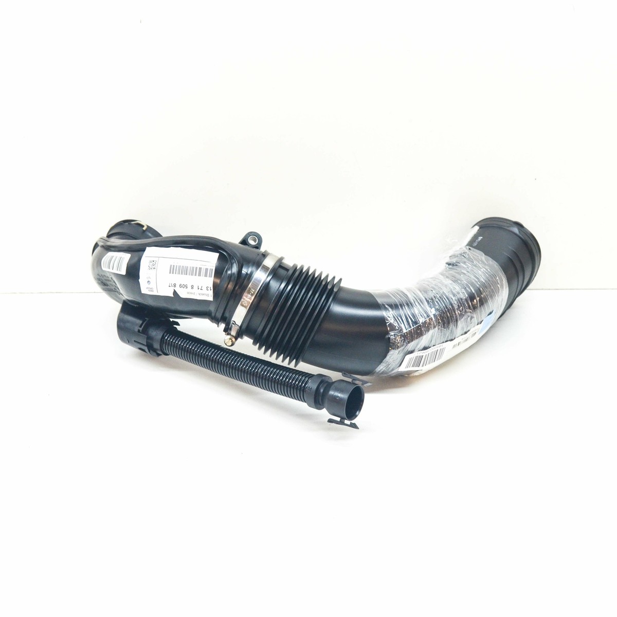 リン 13718614548 - Genuine BMW Air Duct, Bottom - 13718614548
