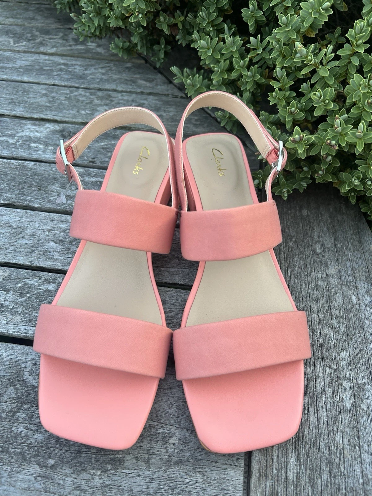 Sandali donna Clarks in pelle misura 5 colore pesca tacco piccolo