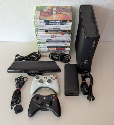 Xbox 360 S Konsole 250 GB Schwarz - 2x Wireless Controller - Kinect - 18x Spiele