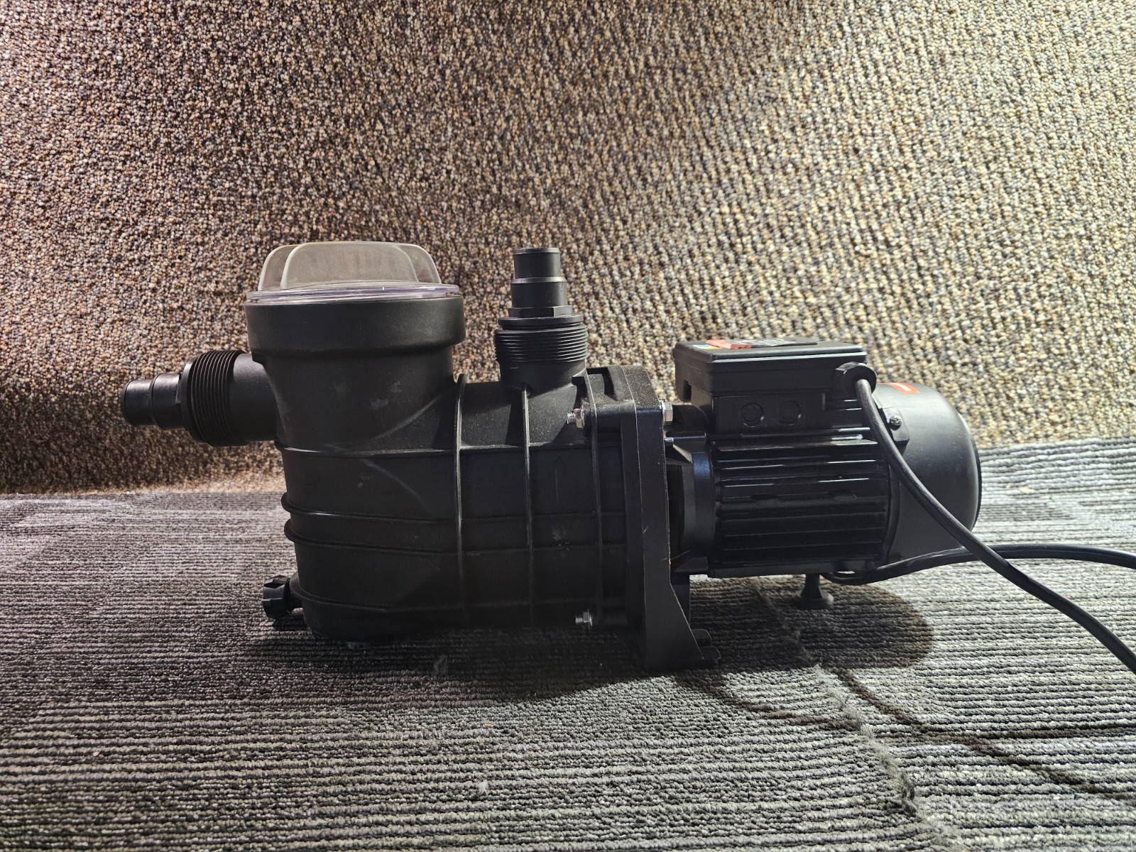 Vevor HCP750A Swimming pool Pump AC120V 3/4HP 6.5A , Black *PICTURED ITEM ONLY*