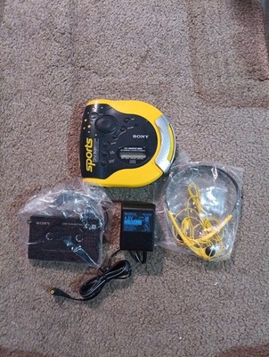 Sony D-ES52CK Sports CD Discman -(Won't Turn On As Is) | eBay