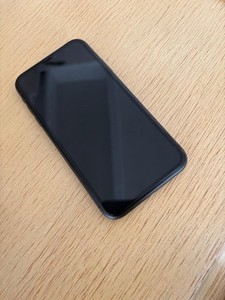 Apple iPhone 11, Schwarz, ohne Simlock