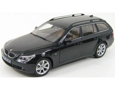 1:18 BMW E61 5 Series Touring Black Dealer Edition By Kyosho 80430308412