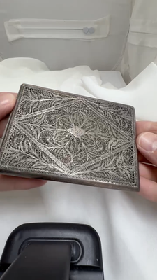 filigree cigarette case in Silver with Gold Reliefs Gilded silver cigarette case in
