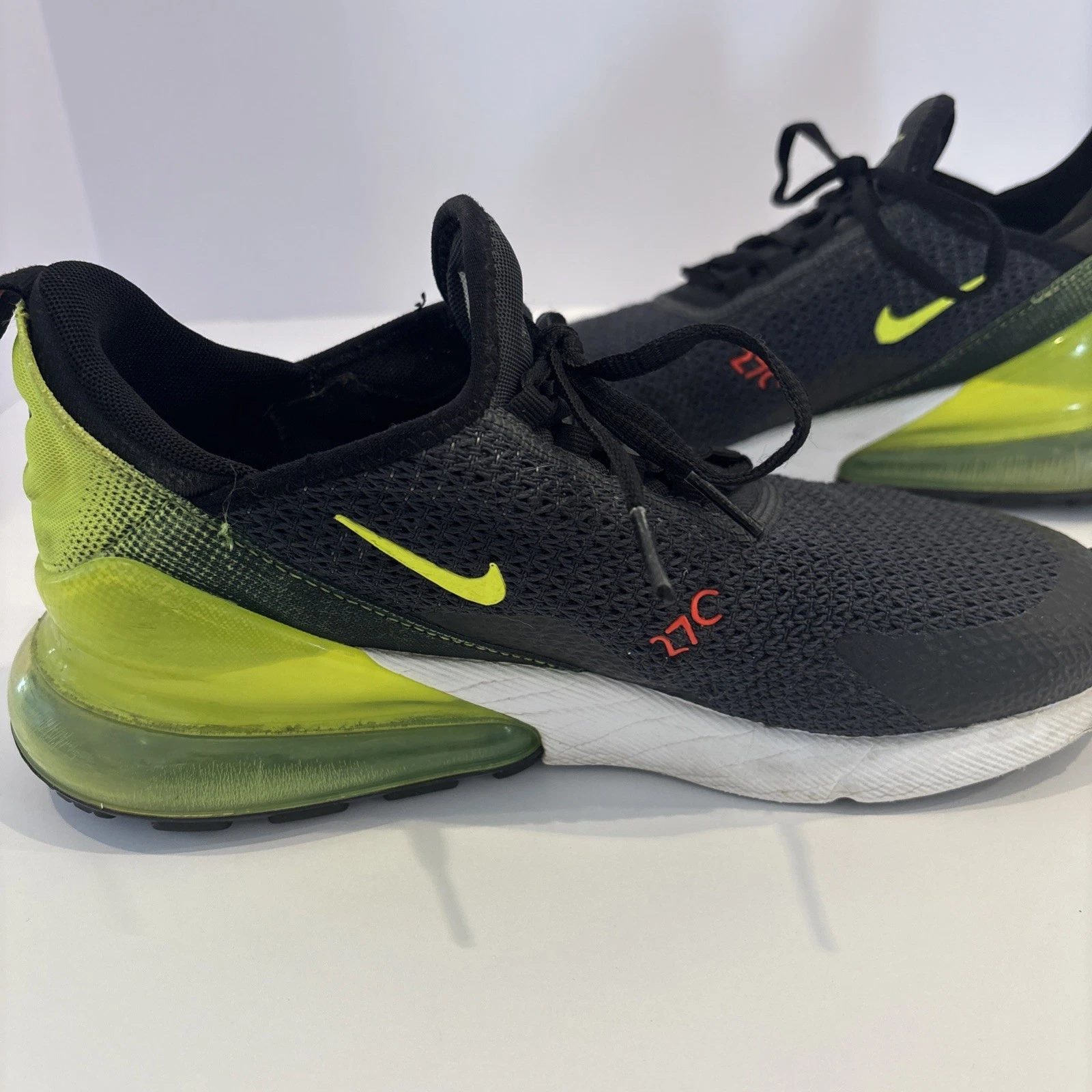 Nike Air Max 270 “Go The Extra Smile” Black Yellow AV5141-001 Size 7Y