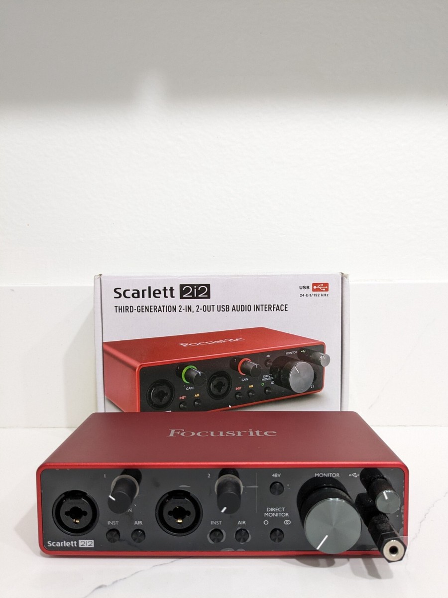 美品　FOCUSRITE Scarlett 2i2 (gen. 3) 51Td3FpghjL._AC_SY200_QL15_.jpg