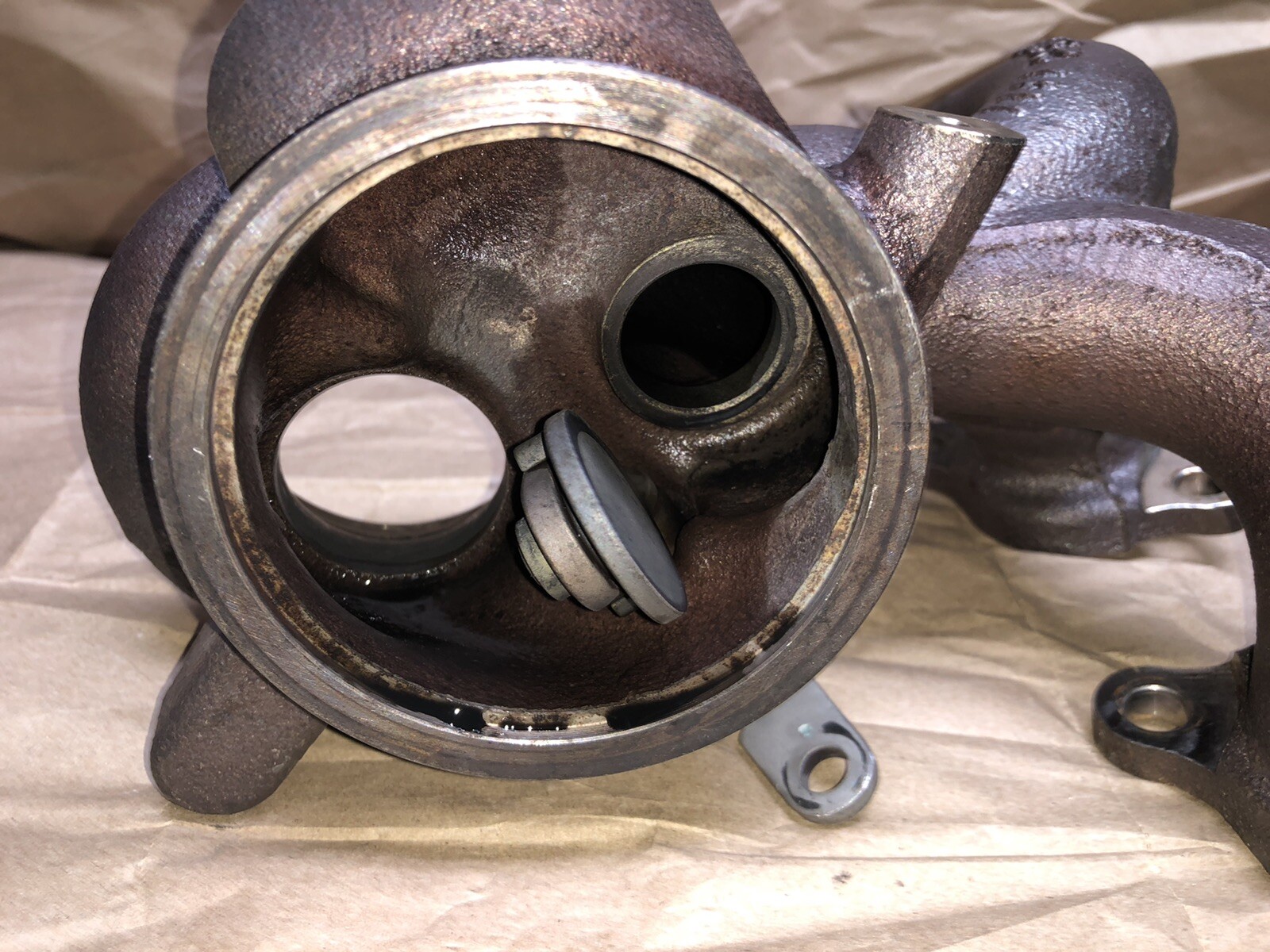 2015-2019 Maserati Ghibli Left Exhaust Manifold 3.0l Twin Turbo V6