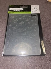 Darice SNOWFLAKE BACKGROUND Embossing Folder NIP Christmas Winter