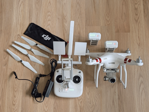DJI Phantom 3 Standard Drone w/BlueProton ARG WiFi Signal Range Extender Antenna