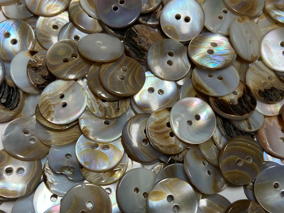 VERY RARE NATURAL/BROWN WASHIBODO SHELL BUTTON 11mm 15mm 20mm 23mm 25mm - Image 2 of 4