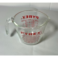 Vintage Pyrex Measuring Cup 1 Cup  508 Red Lettering J-Handle USA