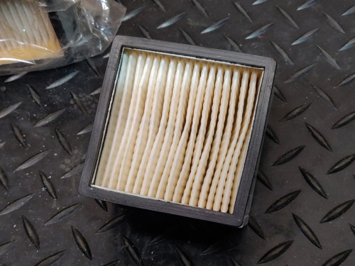 2 x Fleetguard Fuel filter FS1082 - VAT INCL - PRICE IS FOR 2 FILTERS - Picture 3 of 4