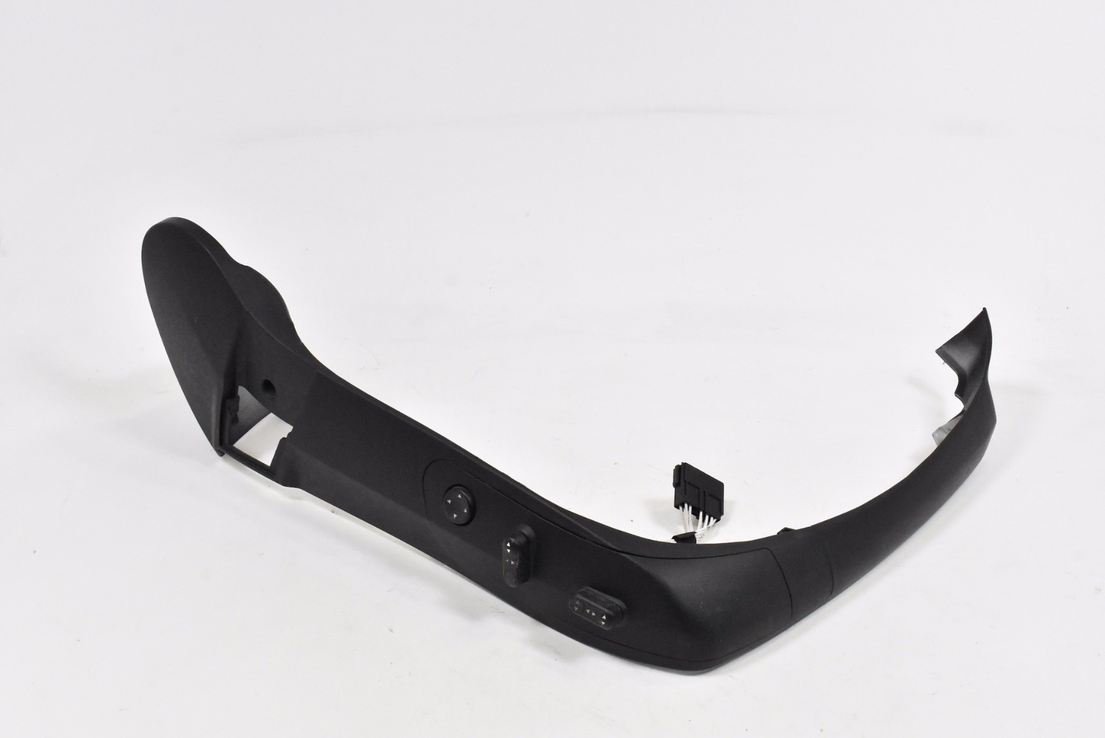 05-08 MASERATI QUATTROPORTE 4.2 V8 FRONT RIGHT PASS SEAT CONTROL SWITCH TRIM OEM