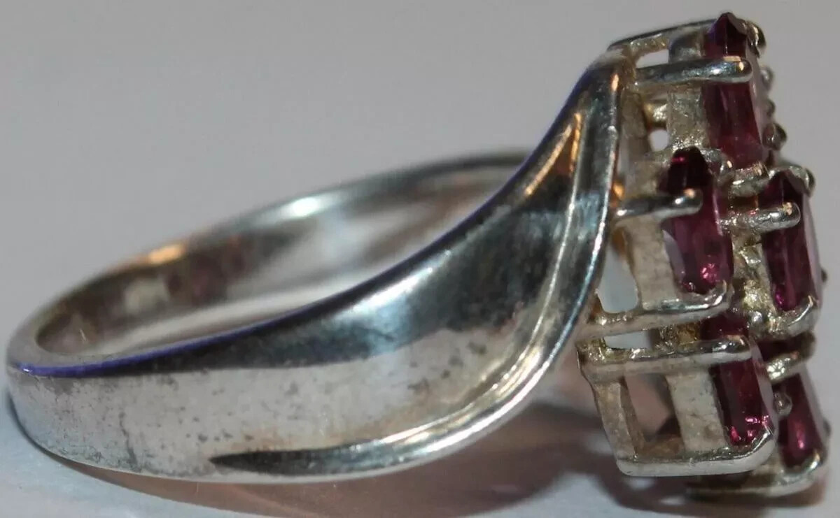 B0665-elegant 925 silver ring with ruby red stone… - image 5