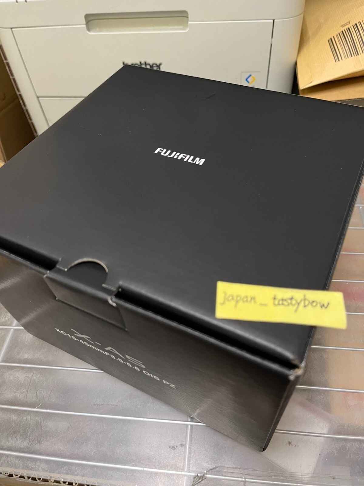 Fujifilm Mirrorless Digital Camera XA5 Lens Kit Silver MILC New in Box