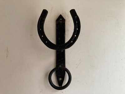 Antiker Schmied Nachlass gefertigt Wandmontage Gusseisen Pferd Fanghaken Ring