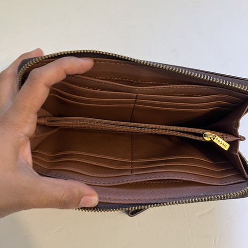 Fossil Multifunction Women's Faux Leather Clutch / Wallet Brown Card Organizer - Picture 8 of 9
