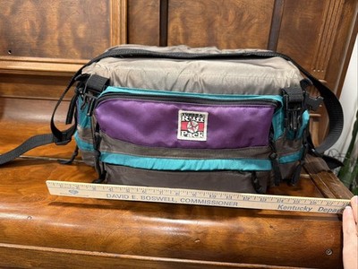 90 s Vintage XL Tundra Ruff Pack Camera Bag 16 