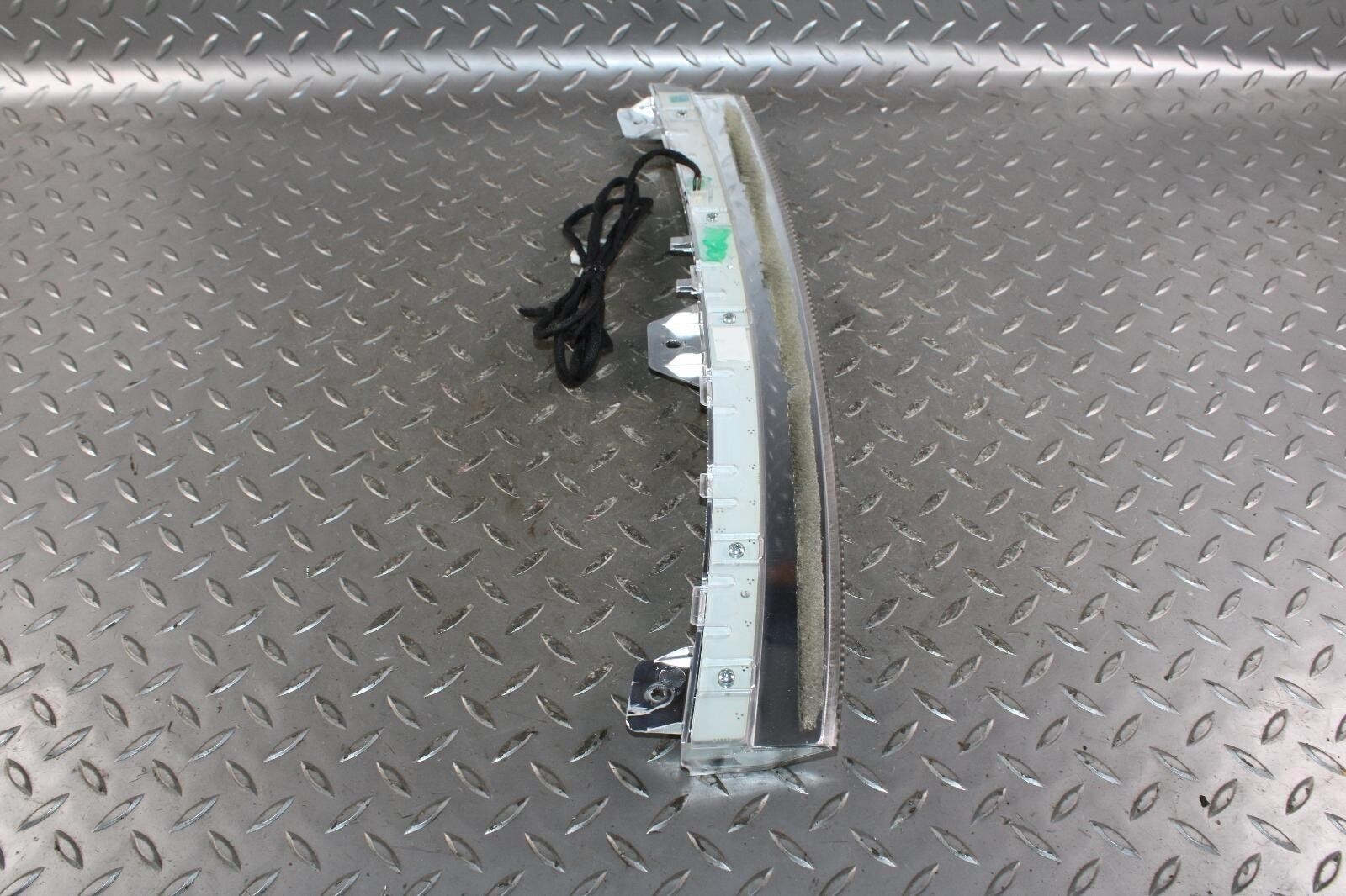 14-19 GHIBLI Rear 3rd Center Middle Trunk Deck Lid Taillight Brake Lamp Light OE